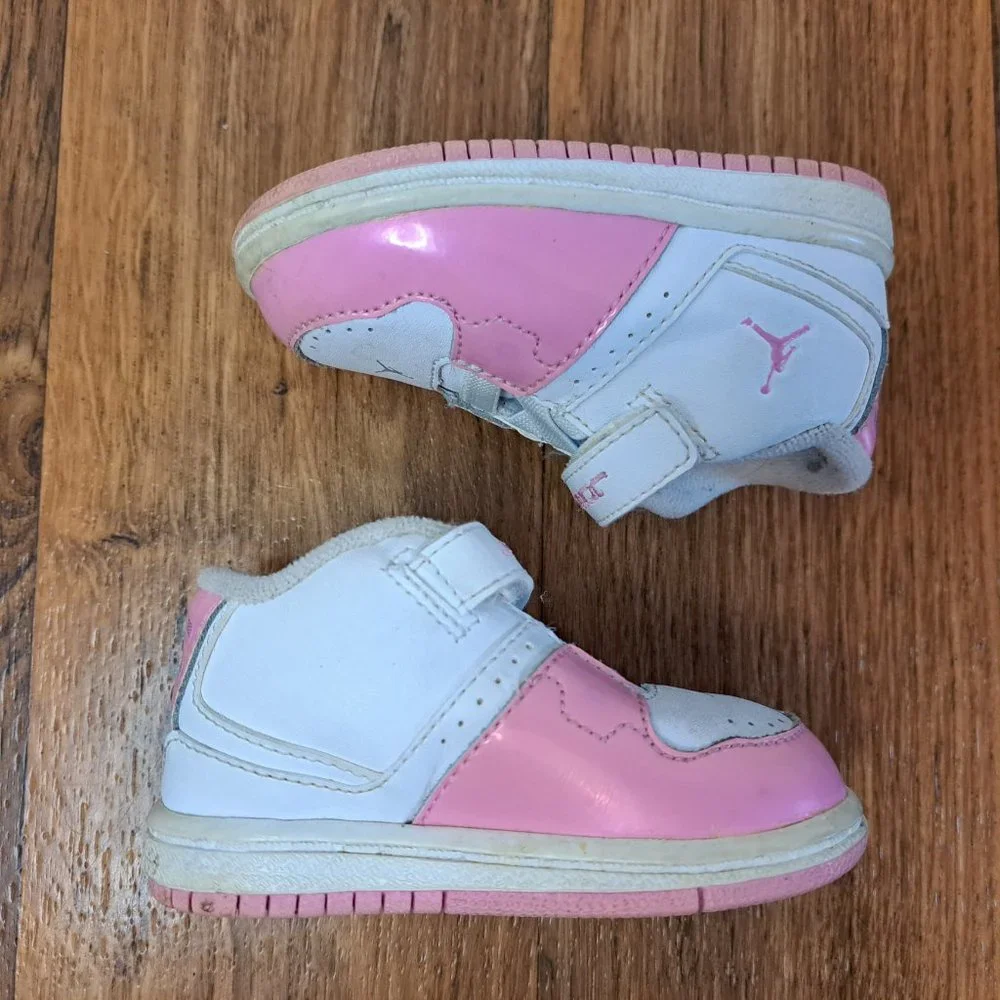Jordan Baby Infant Girl's Hook and Loop Sneakers Pink and White Size 4C